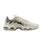 Nike Air Max Plus Light Orewood Brown Cave Stone – boční pohled | Purekickz