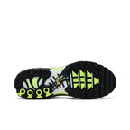 Nike Air Max Plus Neon – zadní pohled | Purekickz