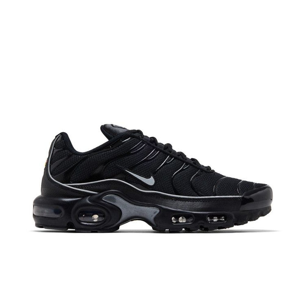 Nike Air Max Plus OG Black Reflective – boční pohled | Purekickz