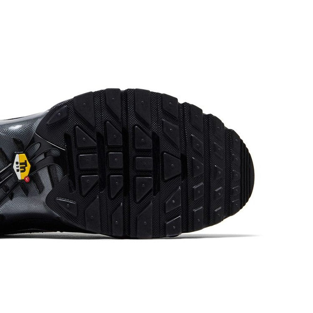 Nike Air Max Plus OG Black Reflective – pohled shora | Purekickz