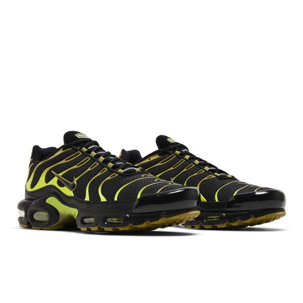 Nike Air Max Plus Pacific Moss – lifestyle foto | Purekickz