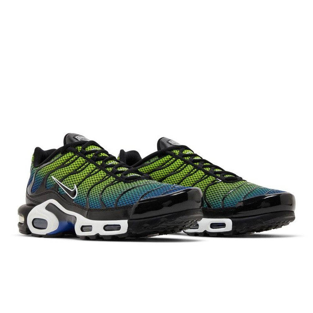 Nike Air Max Plus Racer Blue Volt – lifestyle foto | Purekickz