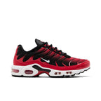 Nike Air Max Plus Red Black – boční pohled | Purekickz