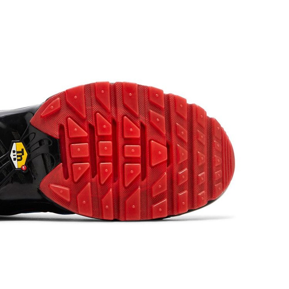 Nike Air Max Plus 'Shark Attack' – pohled shora | Purekickz