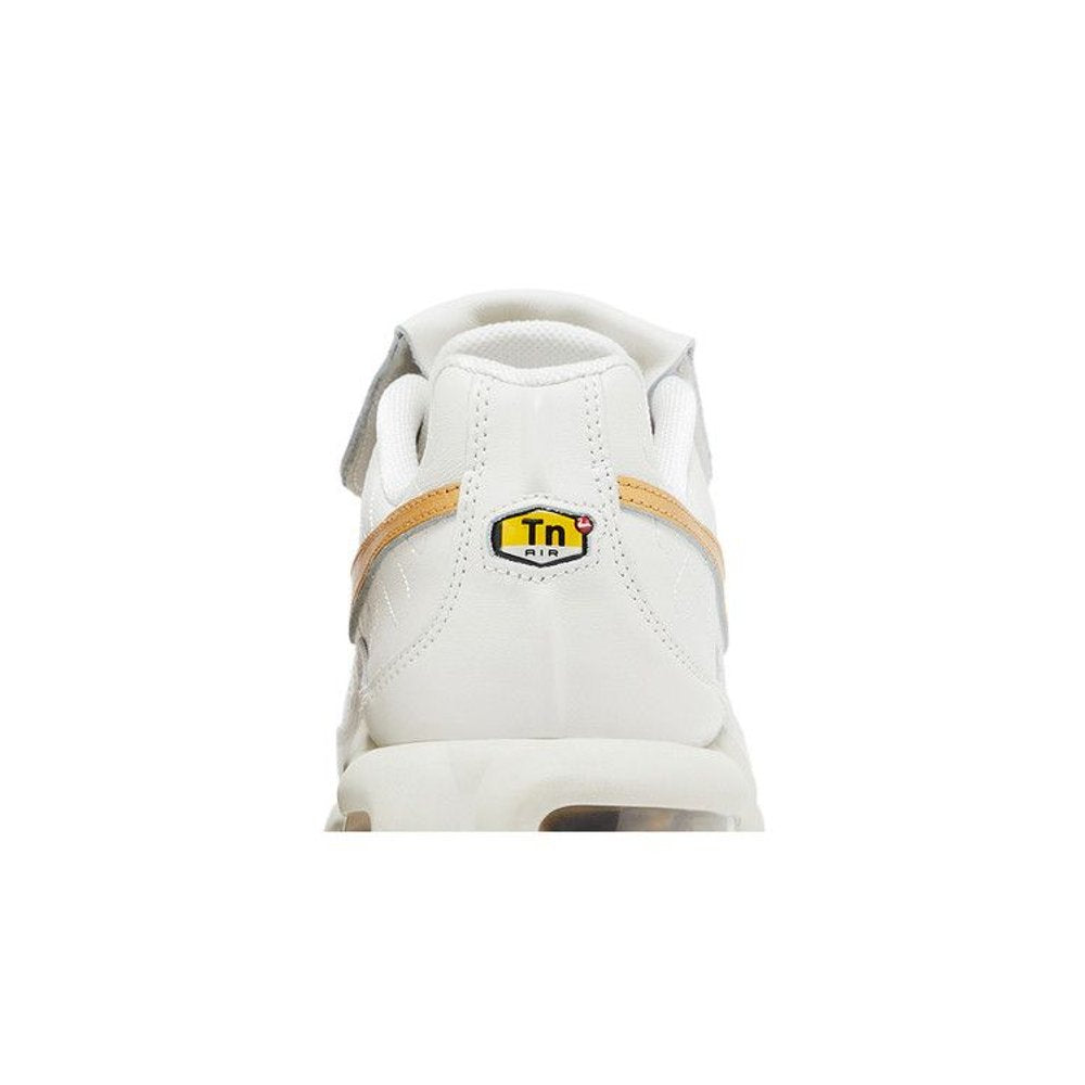 Nike Air Max Plus Tiempo Metallic Gold – detail materiálu | Purekickz