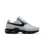 Nike Air Max Plus Tiempo Wolf Grey Black – boční pohled | Purekickz