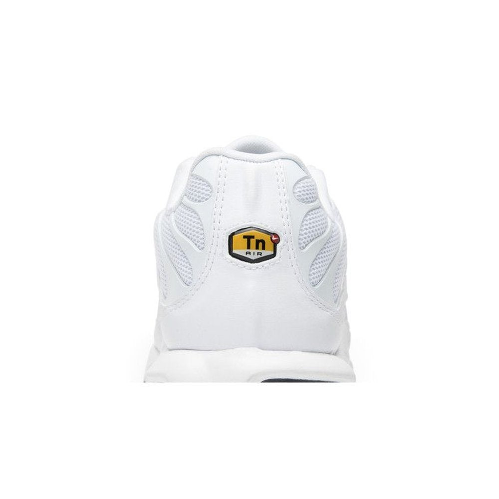 Nike Air Max Plus Triple White – detail materiálu | Purekickz