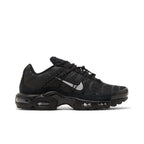 Nike Air Max Plus Toggle Black Reflective – boční pohled | Purekickz