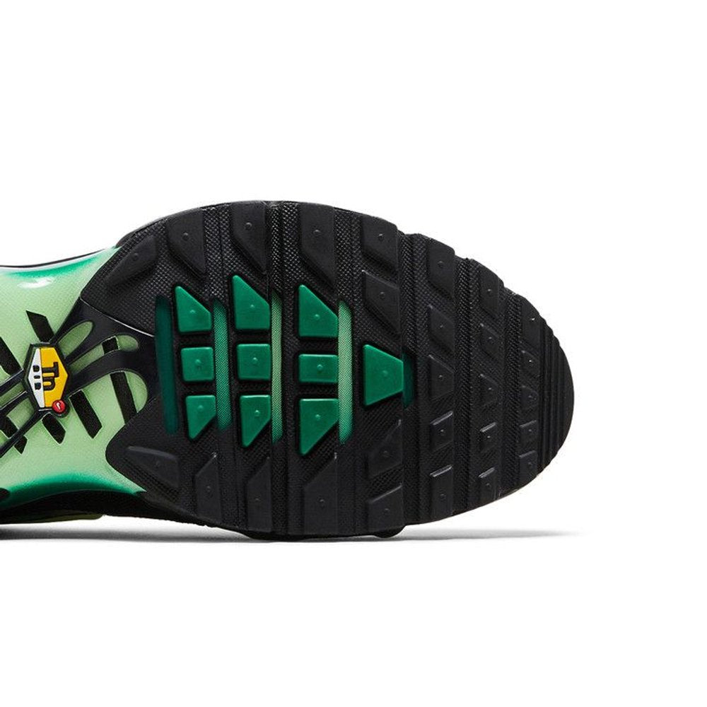 Nike Air Max Plus 'Vapor Green Gradient' – pohled shora | Purekickz