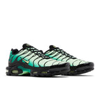 Nike Air Max Plus 'Vapor Green Gradient' – lifestyle foto | Purekickz
