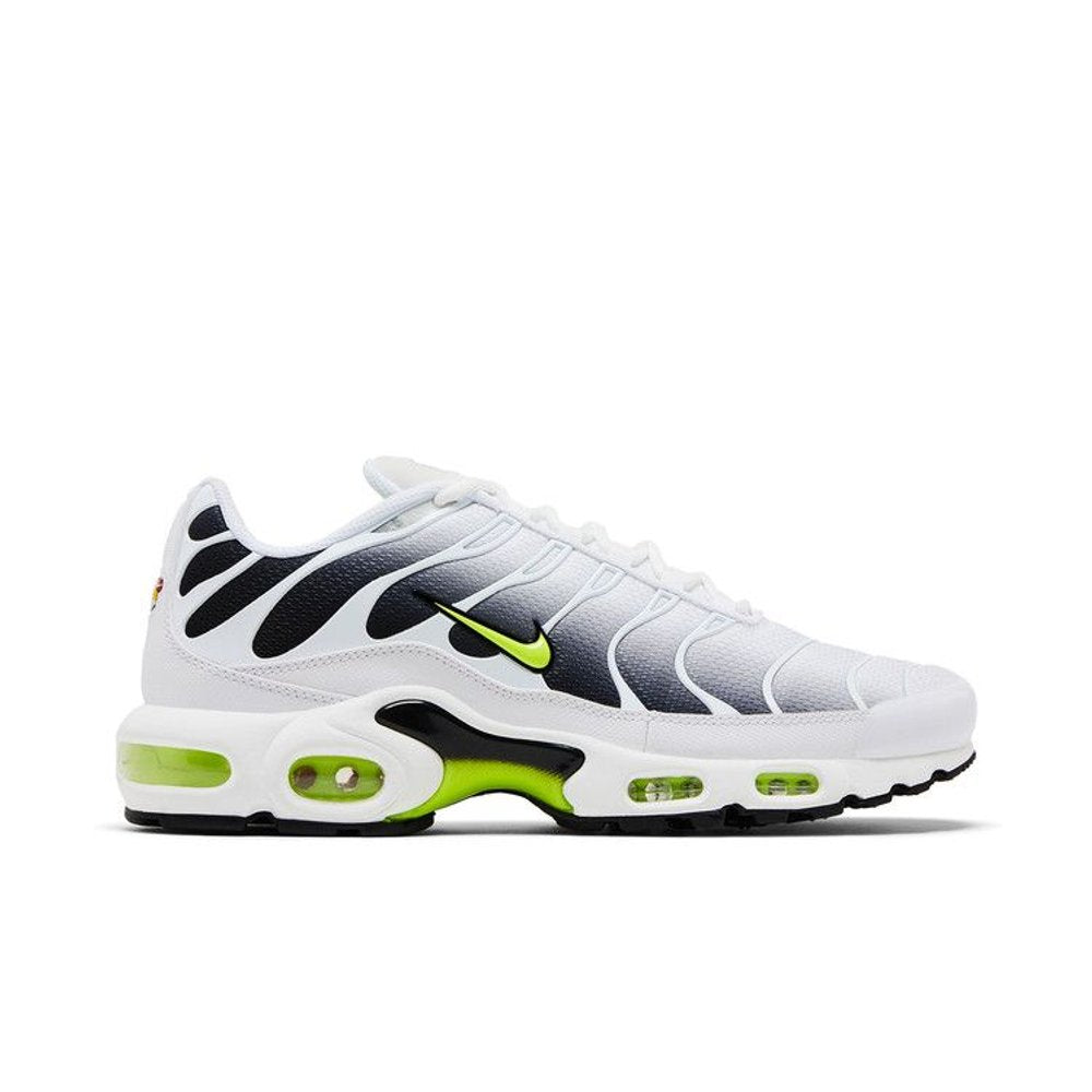 Nike Air Max Plus White Black Volt – boční pohled | Purekickz