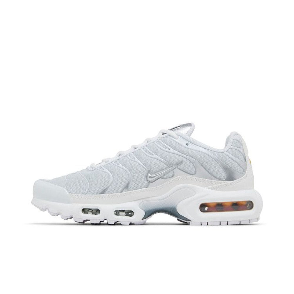 Nike Air Max Plus White Metallic Silver (W) – hlavní pohled | Purekickz
