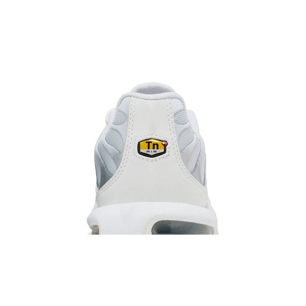 Nike Air Max Plus White Metallic Silver (W) – detail materiálu | Purekickz