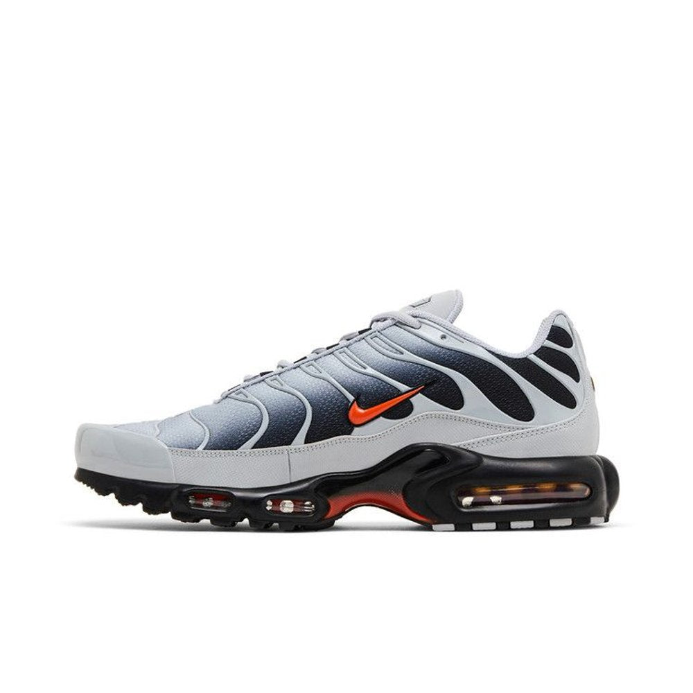 Nike Air Max Plus 'Wolf Grey Picante Red' – hlavní pohled | Purekickz