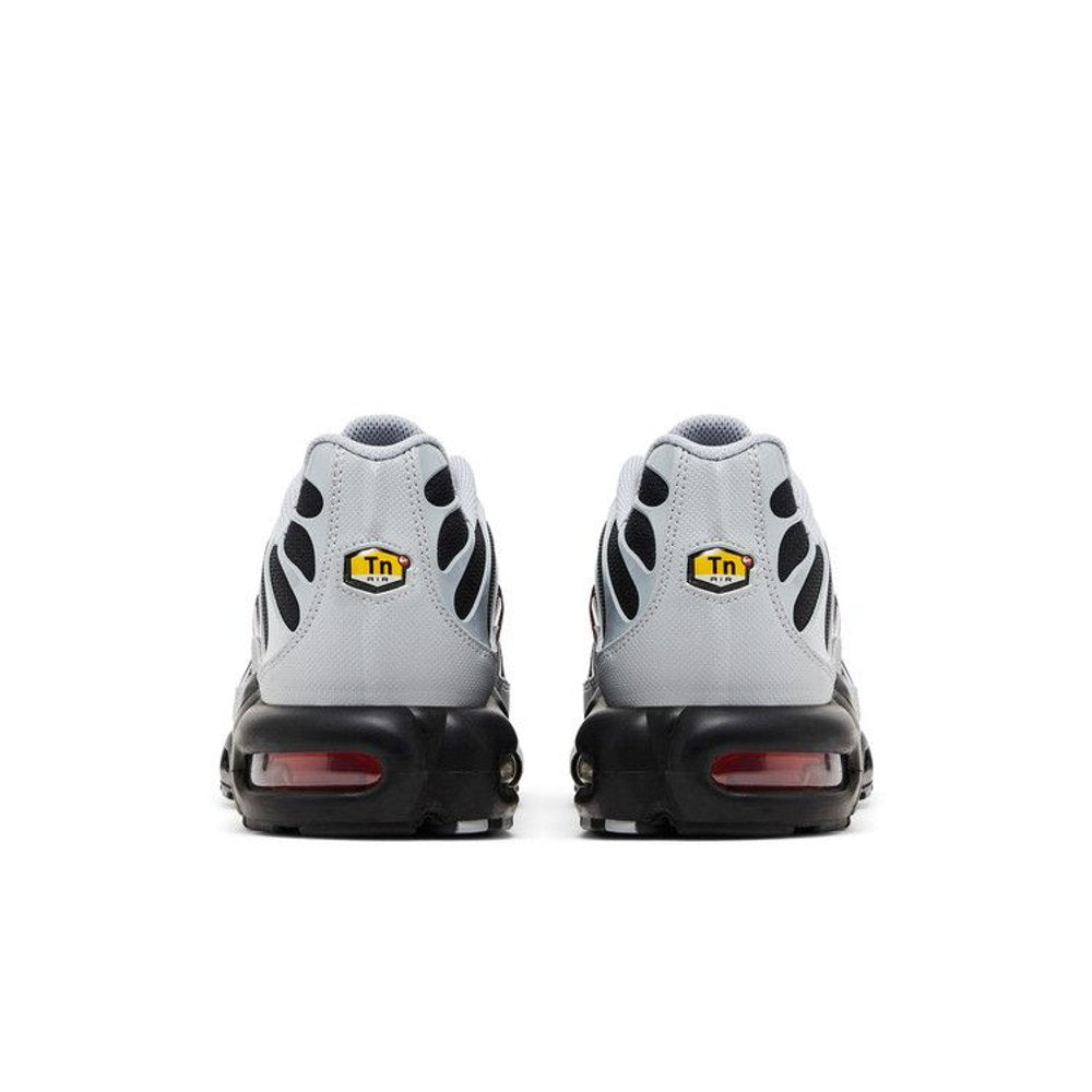 Nike Air Max Plus 'Wolf Grey Picante Red' – podrážka | Purekickz