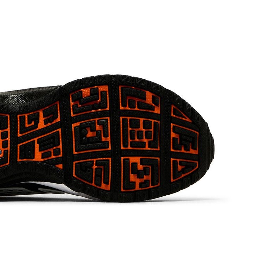 Nike Air Max Sunder Safety Orange Black (W) – pohled shora | Purekickz
