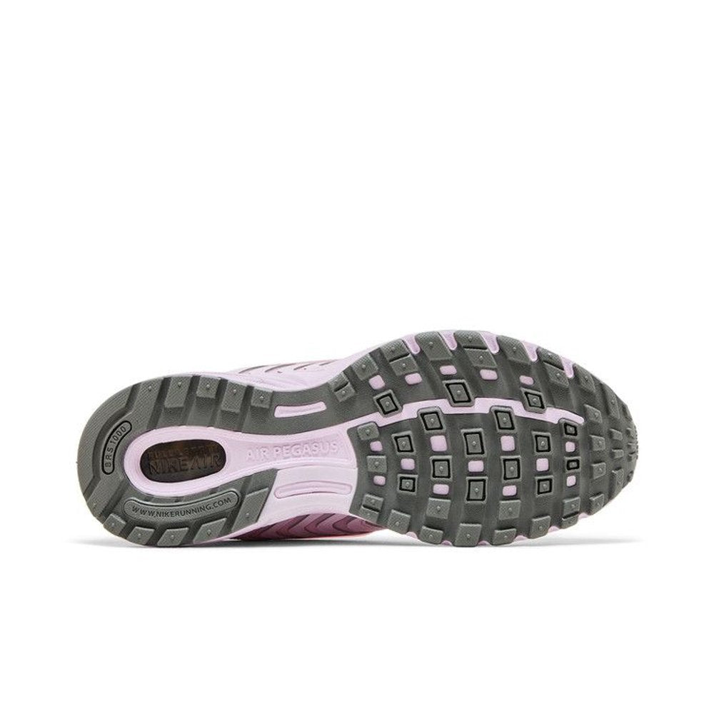 Nike Air Peg 2K5 Pearl Pink Regal Pink Pink Foam (W) – zadní pohled | Purekickz