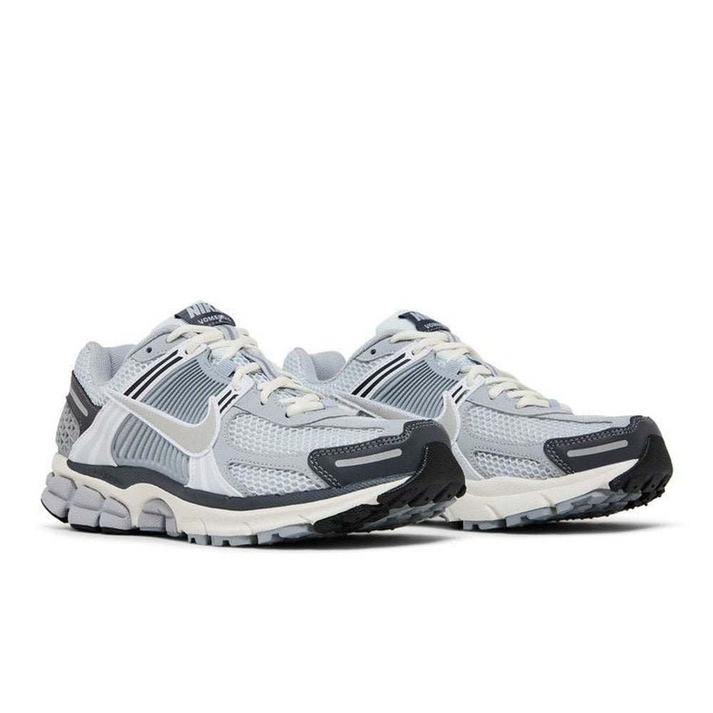 Nike Air Zoom Vomero 5 Pure Platinum Summit White (W) – lifestyle foto | Purekickz