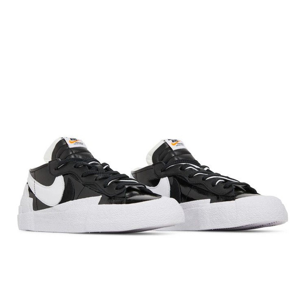 Nike Blazer Low Sacai Black Patent Leather – lifestyle foto | Purekickz
