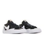 Nike Blazer Low Sacai Black Patent Leather – lifestyle foto | Purekickz