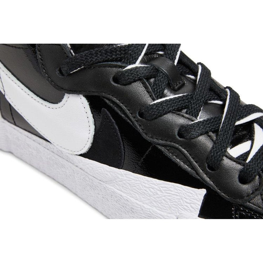 Nike Blazer Low Sacai Black Patent Leather – pohled 9 | Purekickz