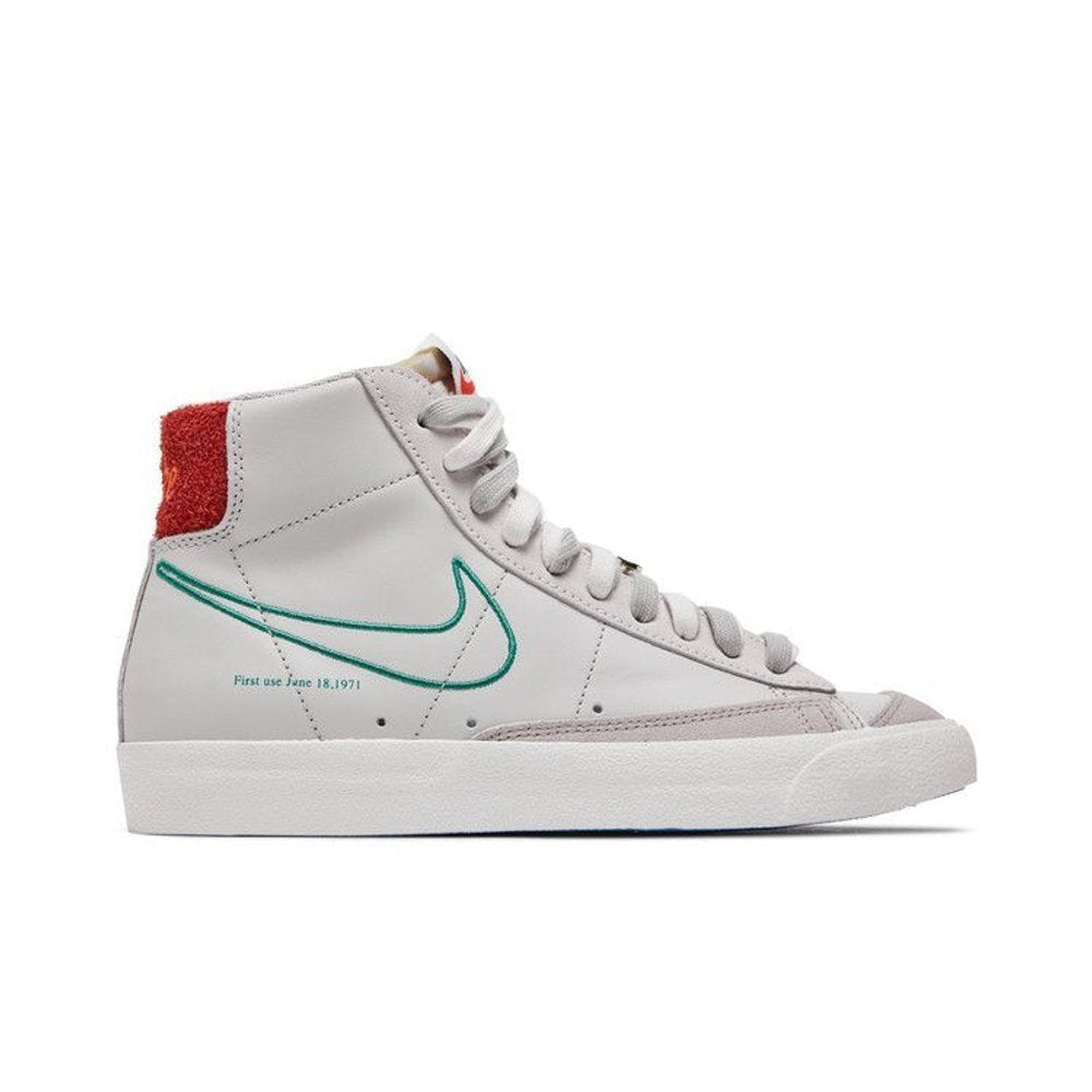 Nike Blazer Mid 77 SE First Use Light Bone – boční pohled | Purekickz