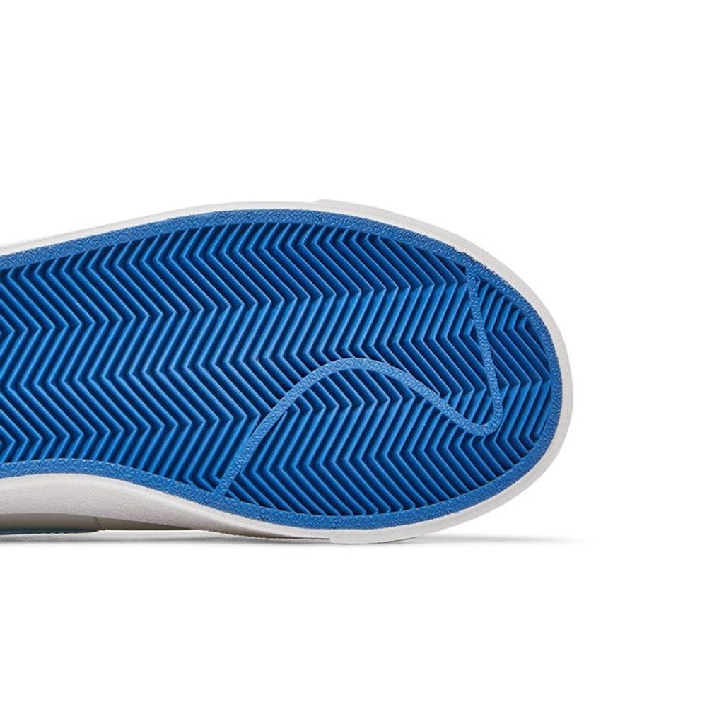 Nike Blazer Mid 77 SE First Use Light Bone