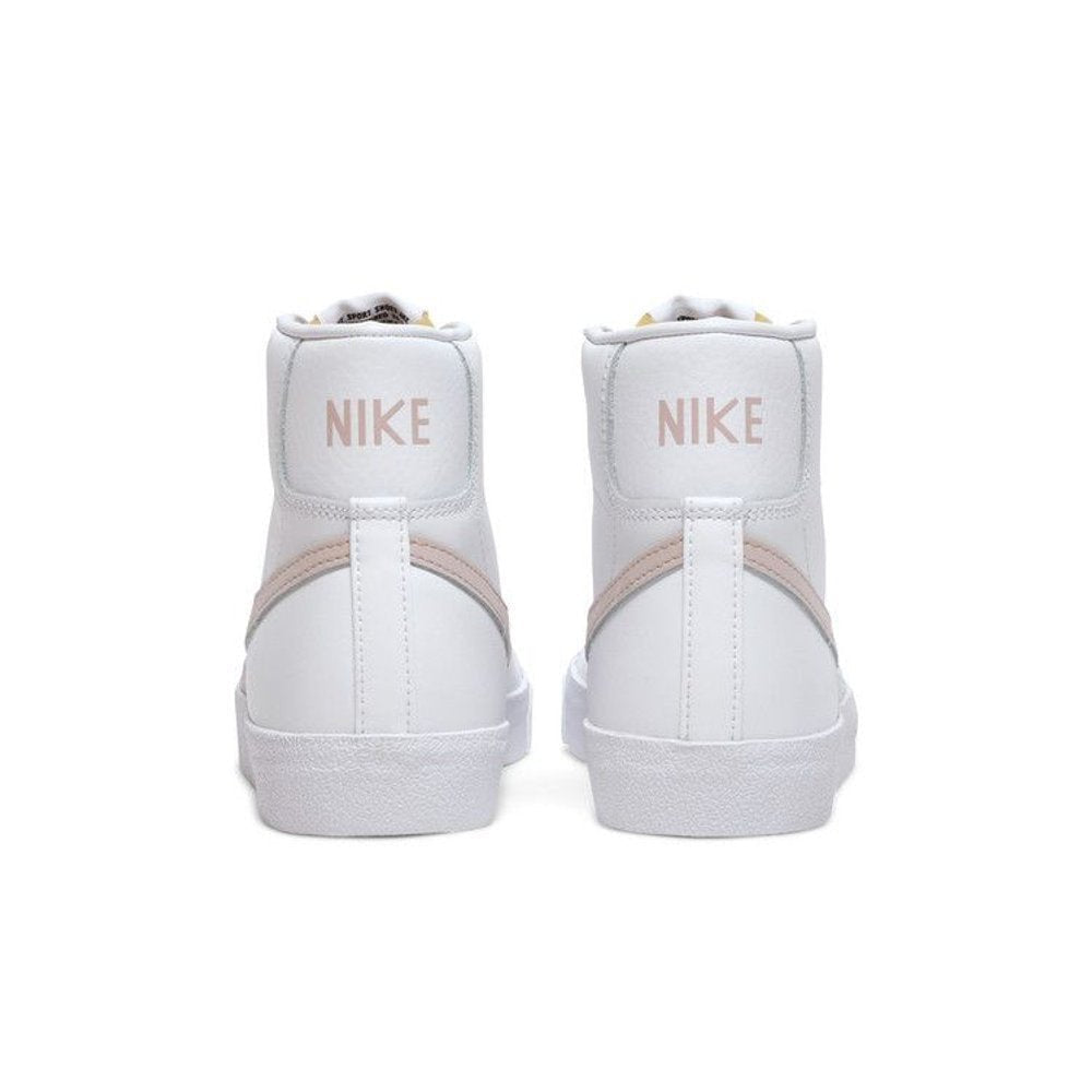 Nike Blazer Mid 77 Vintage Summit White Pink – podrážka | Purekickz