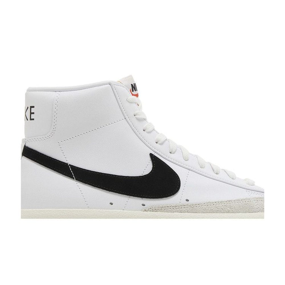 Nike Blazer Mid 77 Vintage White Black – detail | Purekickz