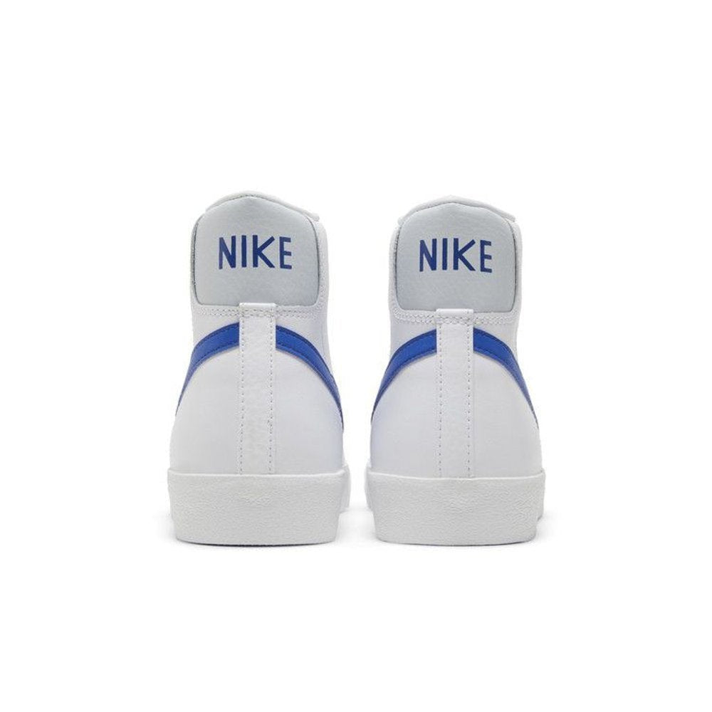 Nike Blazer Mid 77 Vintage White Game Royal – podrážka | Purekickz