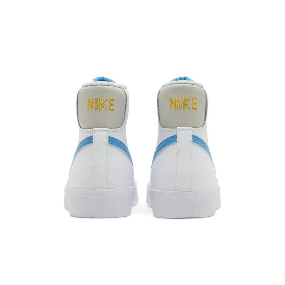 Nike Blazer Mid 77 White Laser Blue – podrážka | Purekickz