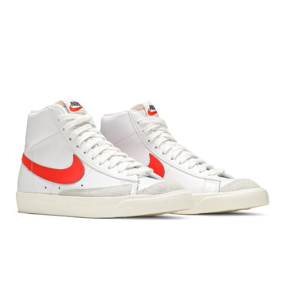 Nike Blazer Mid '77 White Red – lifestyle foto | Purekickz