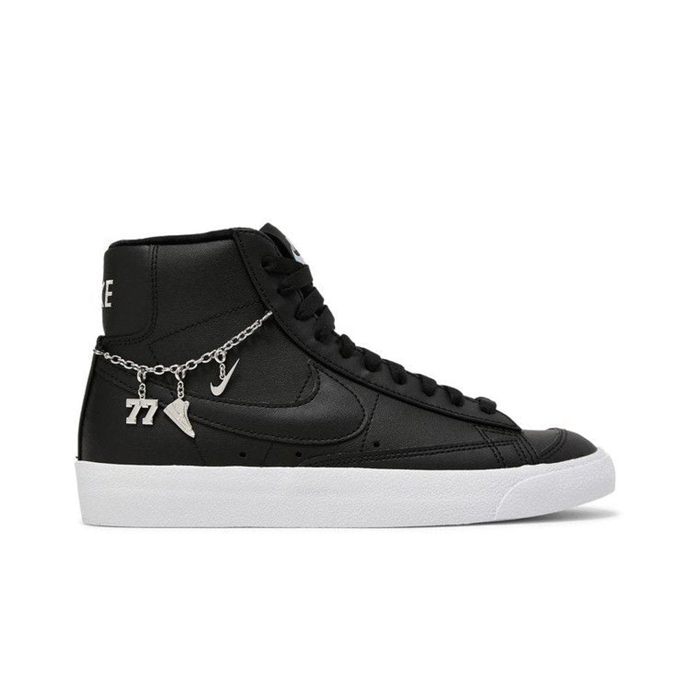 Nike Blazer Mid LX Black Pendants (W) – boční pohled | Purekickz