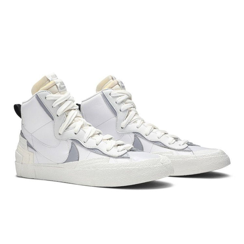 Nike Blazer Mid sacai White Grey – lifestyle foto | Purekickz