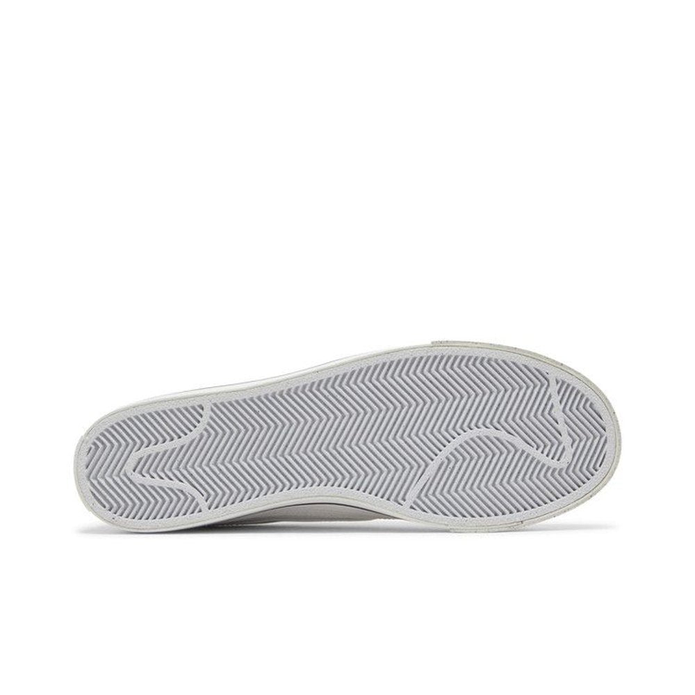 Nike Court Legacy Next Nature White Black (W) – zadní pohled | Purekickz