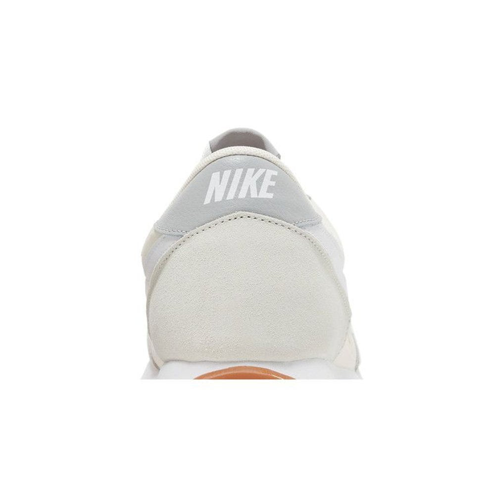 Nike Daybreak Pale Ivory Light Smoke Grey (Women's) – detail materiálu | Purekickz