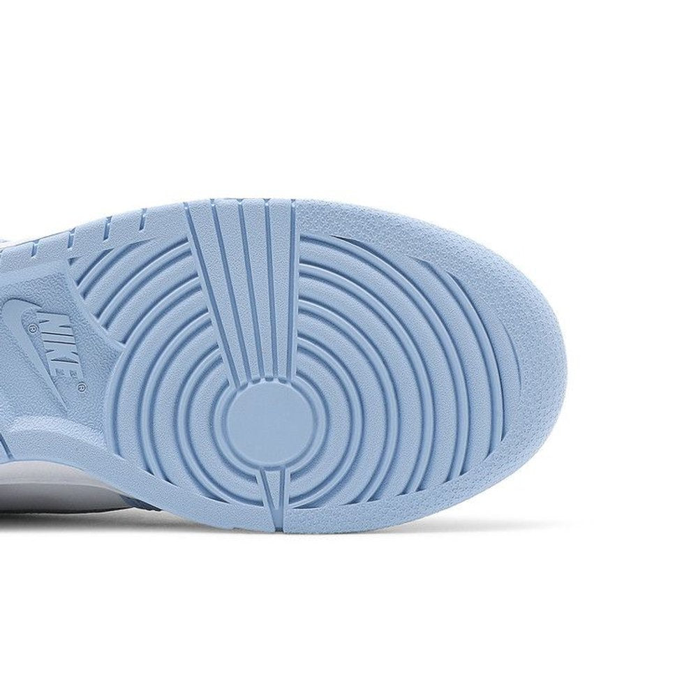 Nike Dunk High Aluminum – pohled shora | Purekickz