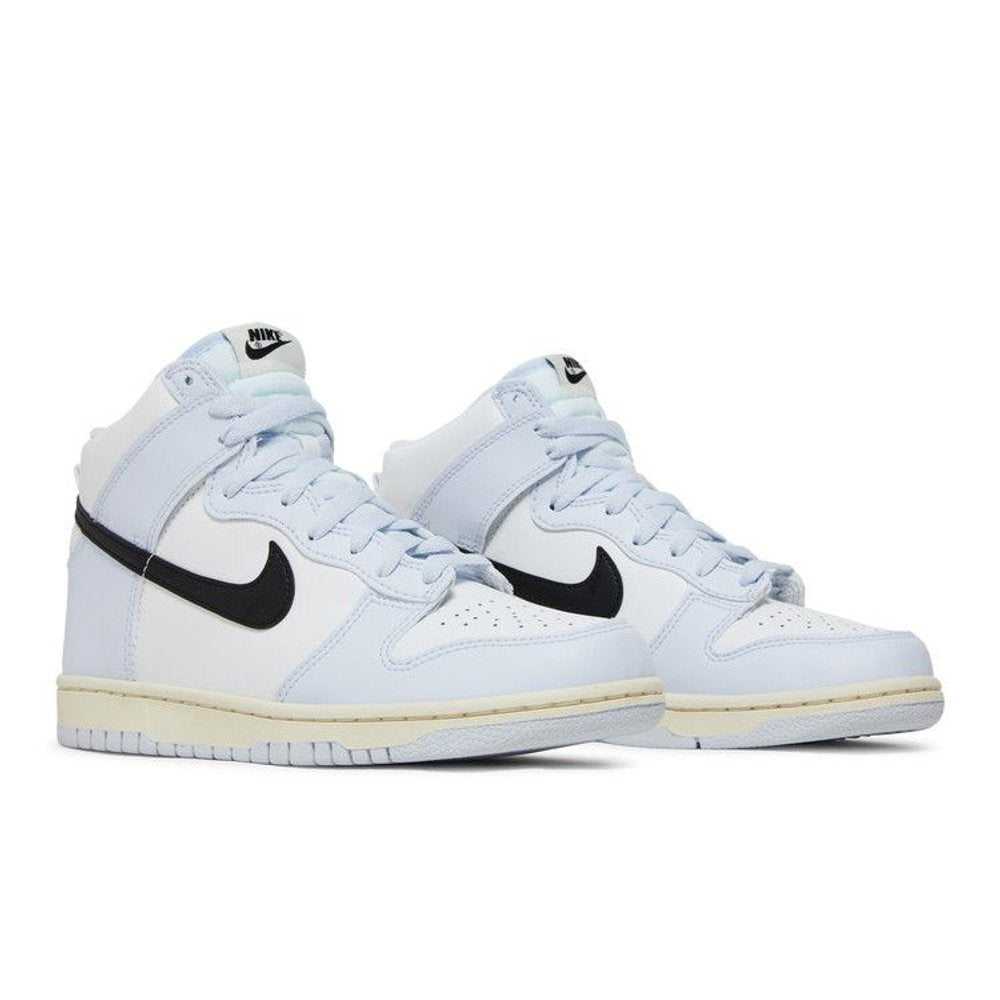 Nike Dunk High Aluminum (GS) – lifestyle foto | Purekickz