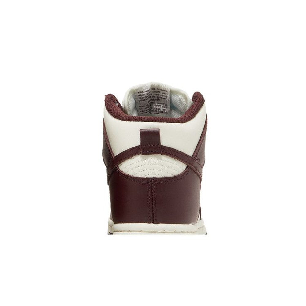 Nike Dunk High Burgundy Crush (W) – detail materiálu | Purekickz