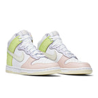Nike Dunk High Cashmere (W) – lifestyle foto | Purekickz