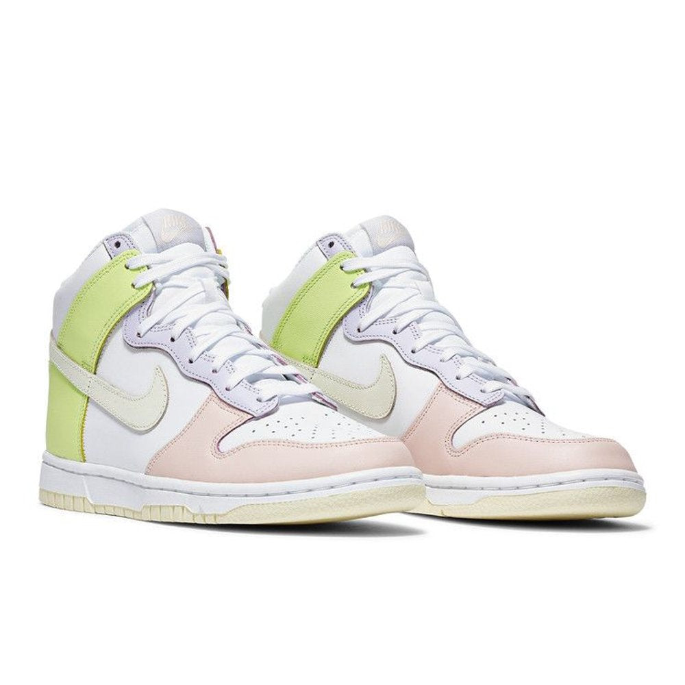 Nike Dunk High Cashmere (W) – lifestyle foto | Purekickz