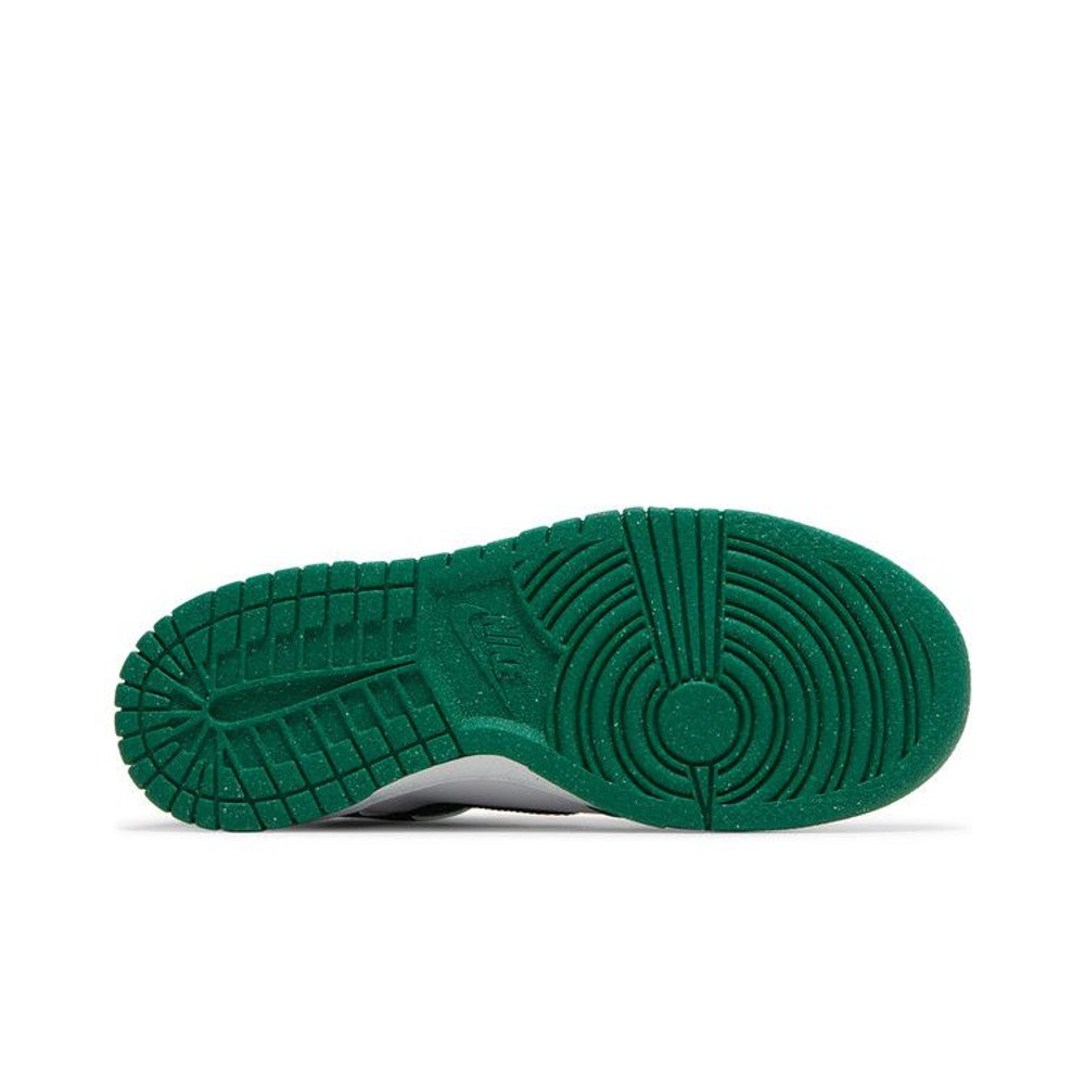 Nike Dunk High Celtics (GS) – zadní pohled | Purekickz