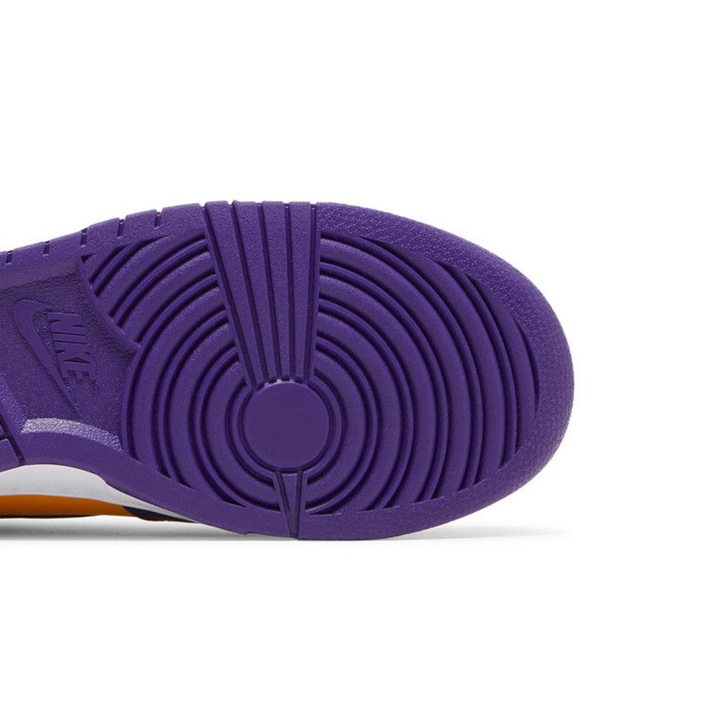 Nike Dunk High Lakers – pohled shora | Purekickz