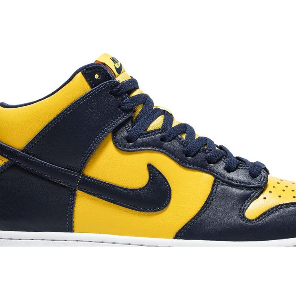 Nike Dunk High Michigan (2020) – detail | Purekickz