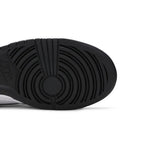 Nike Dunk High Panda (2021) – pohled shora | Purekickz