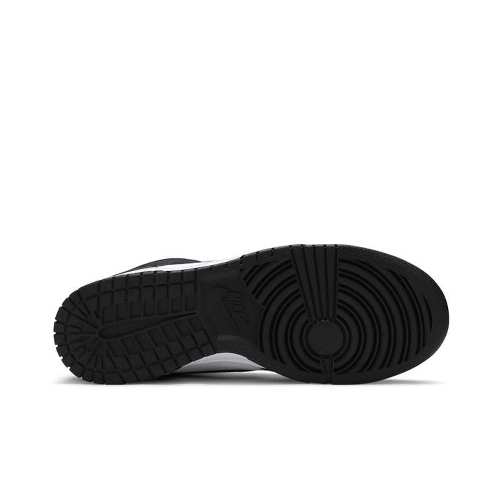 Nike Dunk High Panda Black White – zadní pohled | Purekickz