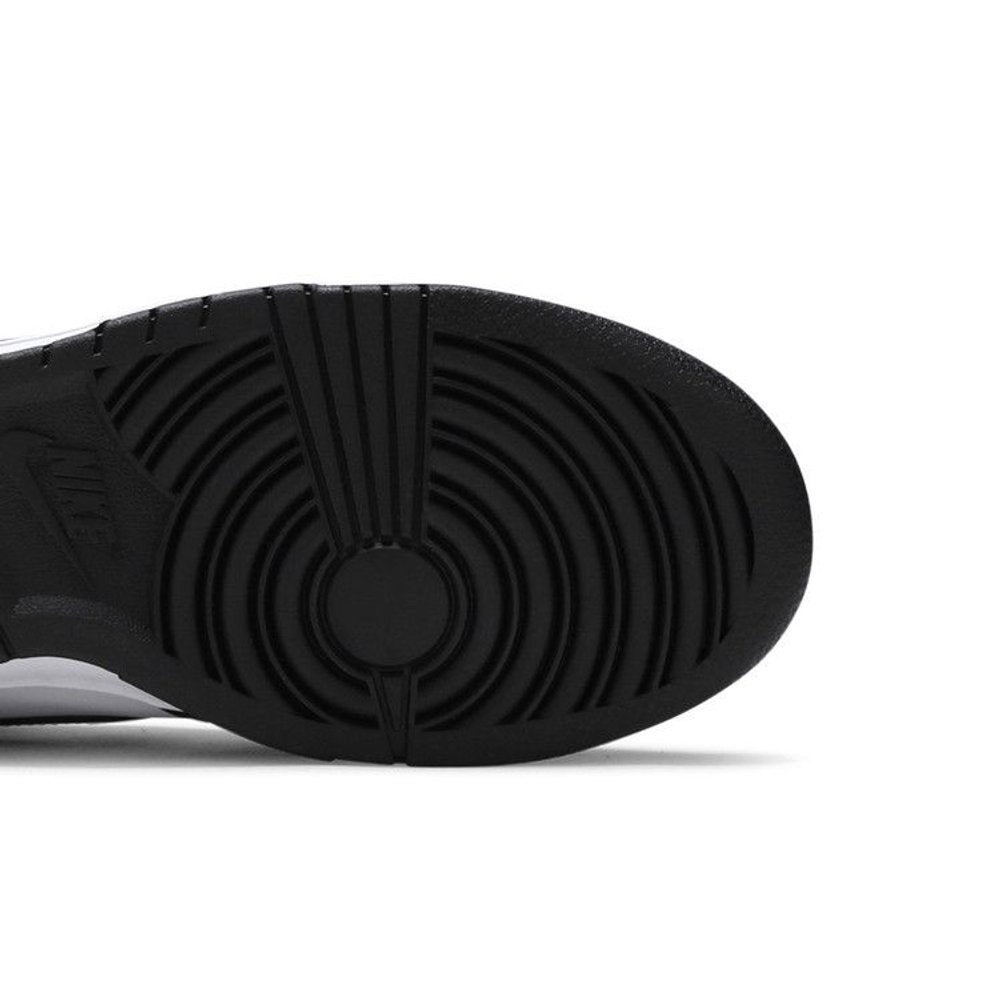 Nike Dunk High Panda Black White – pohled shora | Purekickz