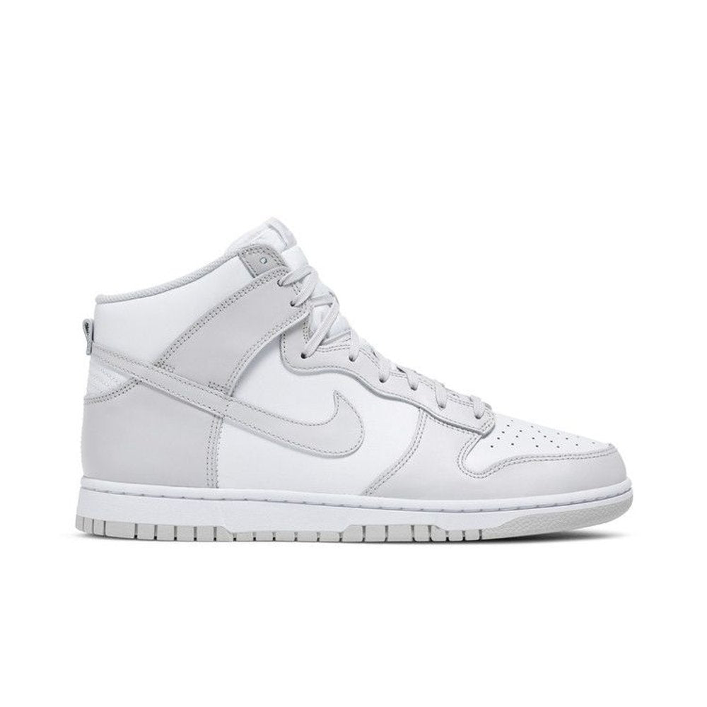 Nike Dunk High Retro White Vast Grey – boční pohled | Purekickz