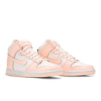 Nike Dunk High Sail Crimson Tint – lifestyle foto | Purekickz