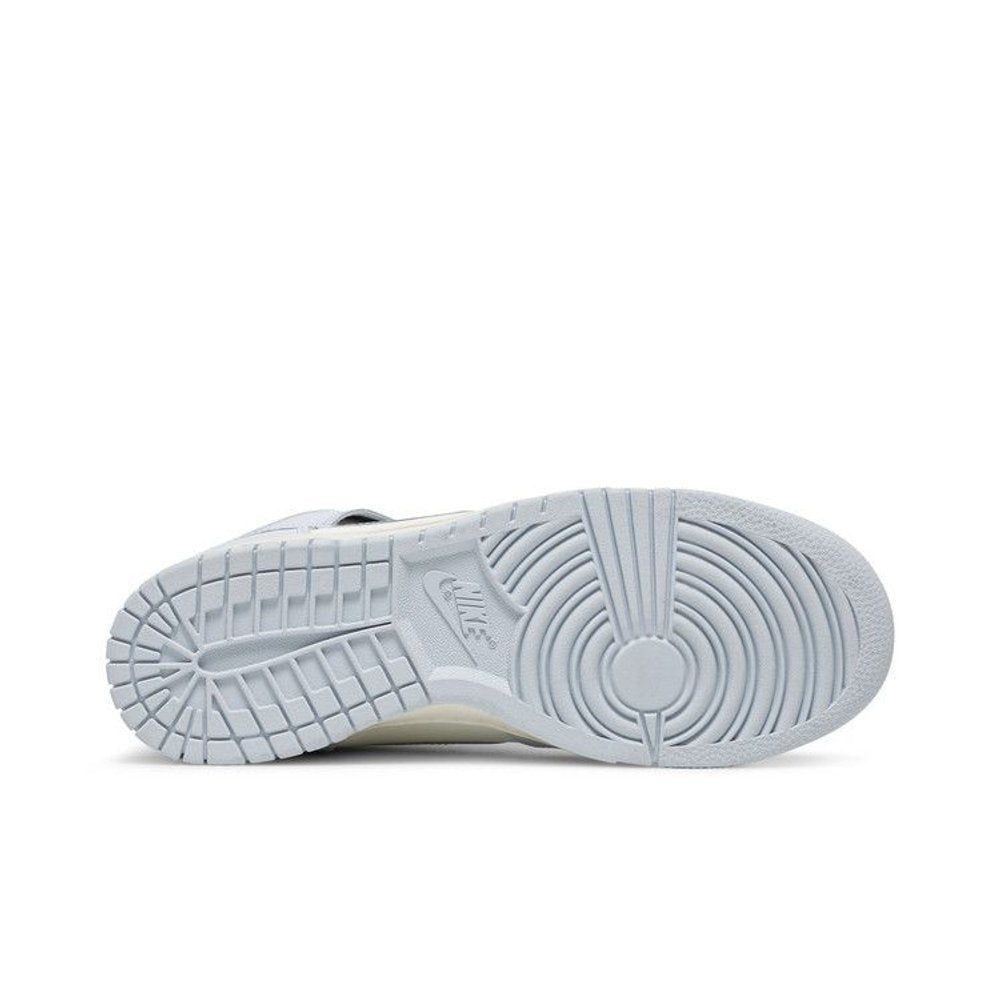 Nike Dunk High Sail Football Grey – zadní pohled | Purekickz